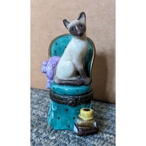 Midwest Of Cannon Falls Porcelain Hinged Trinket Box Siamese Cat Chair Books